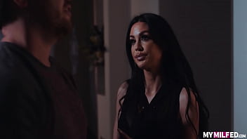 Preview 1 of Humbistari Video - Jamie Michelle In Mothers And Stepsons 6 Scene 1