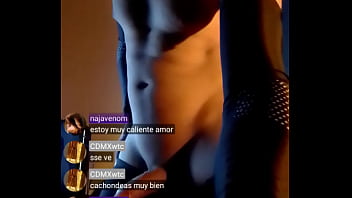 Preview 4 of Little Caprice Spanking Videos - Calentando gente en el chat