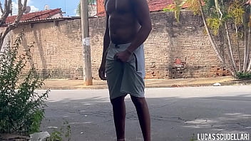 Preview 2 of 80 Years Old Man Xxxx Videos - Fui dar um rol&ecirc_ sem cueca e ganhei mij&atilde_o de macho no mato