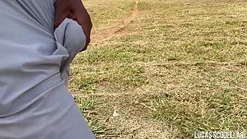 Preview 3 of 80 Years Old Man Xxxx Videos - Fui dar um rol&ecirc_ sem cueca e ganhei mij&atilde_o de macho no mato