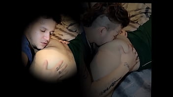 Preview 2 of Xxxxx School Anal - tremenda mamada que le da el pasivo al CHACAL colombiano YOUTUBER Alexander parra  se le vino en su boca y pidi&oacute_ que botara la leche para el poder verla por que le exita,  wow que maravilla