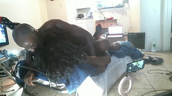 Preview 4 of Mann Fickt Tiere - Stroking Black Milf Pussy Raw