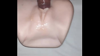 Preview 1 of 2 Minute Sucking Vagina - Baiser ses deux jouets