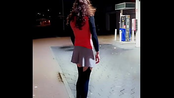 Preview 3 of Medievil Chambermaid - Annemieke went for a night walk