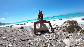 Preview 4 of Xxxxxvn Com - Blowjob Cum eat Ass lick and Pissing&#039_s on the beach