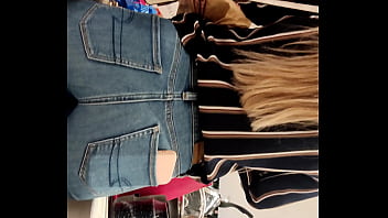 Preview 3 of China Xxxxx Videossexvideo - Acompa&ntilde_o a mi prima de compras y le grab&oacute_ el culo