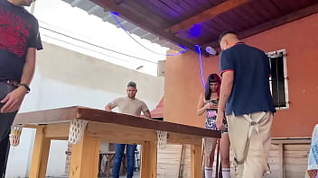 Preview 1 of Porn300 - mis amigos juegan al pool mientras uno mete su pene en mi boca