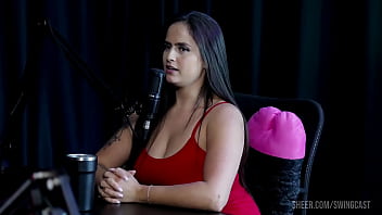 Preview 4 of Rage Female - COMPILADOS DA BURGUESA NO SWING CAST COM TIFANY ROCHA E RAPHAELA SAVANAH - PARTE 1 (WATCH ON: SHEER/RED)
