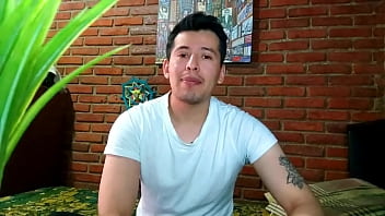 Preview 3 of Blackzilla Fucks - Me cojo a mi cu&ntilde_ado cuando mi esposo no est&aacute_ en casa  ( Relato sexual)