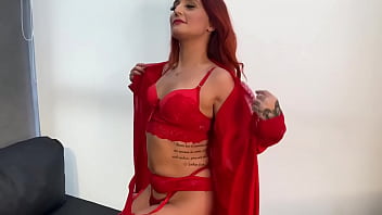 Preview 1 of Crazy Style - A RUIVA MAIS GOSTOSA DO XVIDEOS SENSUALIZA E DA GOSTOSO PRO BRUNOHOT , VIDEO EXCLUSIVO NO RED&hellip_