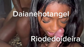 Preview 3 of Show Sex Bar - Chamei meu mais novinho pra me fuder com meu corninho fiquei toda fudida