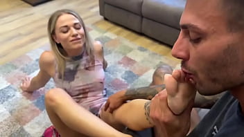 Preview 4 of The Perfect Girls Net - Amanti dei piedini? ? retwitta per altri video cos&igrave_ Goran Abramovic #feet #feetworshi̇p #feetfetısh #footfetısh