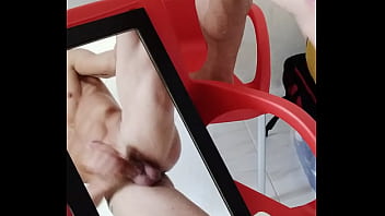 Preview 2 of Mom Kitchen Anal Lingerie - Novinho se masturbando no Espelho - Assista at&eacute_ o final