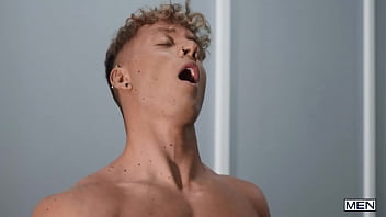 Preview 4 of New Xxx Video 2019 - Brotein Shake/ MEN / Felix Fox,  Troye Dean  /  - Follow and watch Felix at  www.men.com/felix