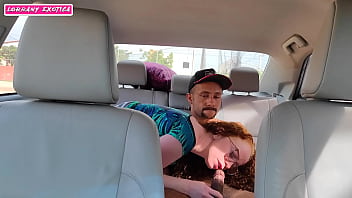 Preview 4 of Gand Arwai - menina safada n&atilde_o aguenta ver carro e cair de boca na rola do cara marcio baiano