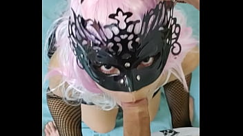 Preview 2 of Blood Rap - Boquete guloso da pequena e-girl linda do cabelo rosa