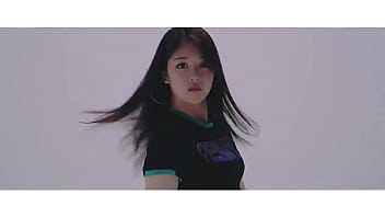 Preview 4 of Baby Sxee - Odd eye circle- Girl Front (Quemen BBC)
