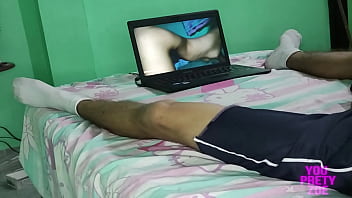 Preview 1 of Eat Cum To Pussy - mi compa&ntilde_era de cuarto casi me consigue en una paja y me la cogi