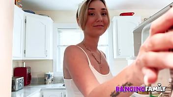 Preview 1 of Korean Actress Scene - Banging Family - A StepSis gets Anal on the Kitchen Counter by her StepBro