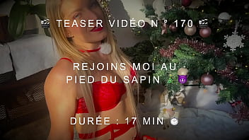 Preview 1 of Indian Girl Crying Big Cock - Jeune Fran&ccedil_aise se fait sodomiser au pied du sapin
