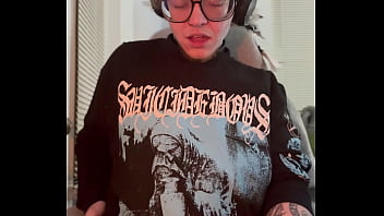 Preview 1 of Wife Bangin - FTM Plays with his boypussy