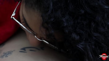 Preview 1 of Polisi Ass - Minha esposa milf,  adora mamar a rola at&eacute_ o talo e tomar todinho o meu leite - Throat - Elahotwife / Lord Kenobi
