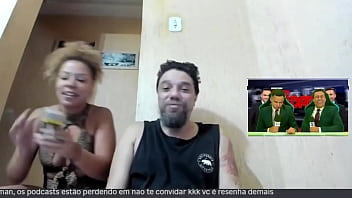 Preview 1 of Virgin Bum Fucking Video - CANTORA DE FUNK MC FIAMA PAGANDO PEITINHO EM SUA ENTREVISTA PARA O NEW YORK TRETA