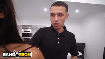 Preview 1 of Sleeping Momboy - Last Week On BANGBROS.COM: 12/17/2022 - 12/23/2022