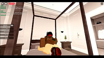Preview 2 of Ivy Milf Is - me folla un random en roblox