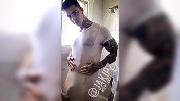 Preview 4 of Lesband Porn - Jakipz Showing Off His Massive Cock In The Shower