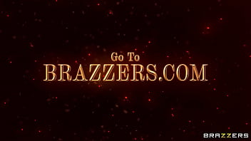 Preview 1 of Chubby Teen Porntube - Busty Blonde (Kyra Hot) Covers Her Body In Oil Before Getting Drilled By Muscular Maximo&#039_s Hard Dick - Brazzers