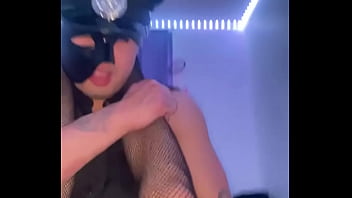 Preview 3 of Shemale Boy Sex - Polic&iacute_a se corre muy r&aacute_pido