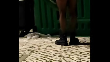 Preview 4 of Xxvdo3gp - Sainha sem calcinha