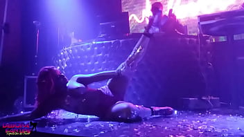 Preview 4 of Jose M - Show de Tequileira Stripper - Debora Fantine no Gauguin Club em SP