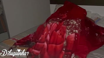 Preview 4 of Fuc Dog Animal Girl Xxxvx Video - Fudendo com minha amiga em baixo dos len&ccedil_&oacute_is para ningu&eacute_m ver
