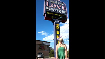 Preview 4 of Japonnes Mature Porno - Tasia&#039_s First Billboard for Naked Yoga