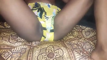 Preview 1 of Hd Fail Full - MORENA CARIOCA MAMANDO MUITO O PIROCAO PRETO DA COMUNIDADE RJ