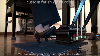 Preview 4 of Pirates Nude - Piano pedalpumping