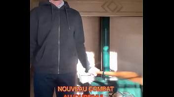 Preview 1 of Normal Kam - Cette fois ci j&#039_arr&ecirc_te de me calmer sur ma libido...&ccedil_a tombe bien je suis plut&ocirc_t bien entour&eacute_...Et toi tu arriverai ...