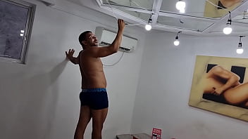 Preview 1 of I Fuck My Bos Wife - Bastidores da primeira vez no porno da safada Morena Carioca dando ate cu e ganhando leite na cara