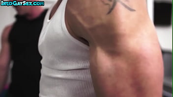 Preview 2 of Indian Madhuri Dixit Xxx Video - Public gym gay sex between muscled hunks after cocksucking
