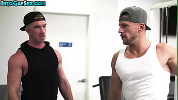 Preview 1 of Indian Madhuri Dixit Xxx Video - Public gym gay sex between muscled hunks after cocksucking