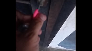 Preview 1 of Brazlian Sex - (EL FISG&Oacute_N)  me met&iacute_ en la casa de la empleada domestica y la espie mientras se ba&ntilde_aba,  y luego la coji en el ba&ntilde_o SIN COND&Oacute_N