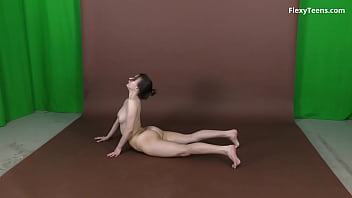 Preview 4 of Sxx Vediyos - Best turn on from a sexy gymnast Rima Soroka
