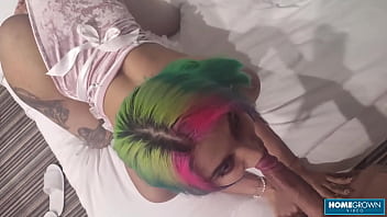 Preview 2 of Real Life Sex Story Movie - Roxy Lips Stretches Her Cunt And Rides Lil Endi Big Dick