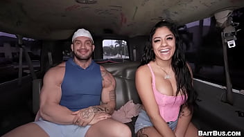 Preview 1 of Suce Moi Salope - Silver Daddy Gets Tricked