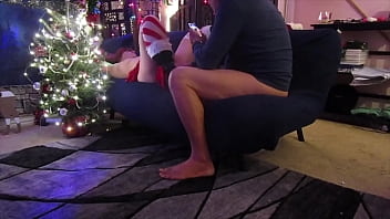 Preview 3 of Shoemaker Com - Hotwife Steffi xmas elf 2 pussy dance (alt version)