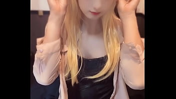Preview 1 of Japn Shcool - 【個撮】金髪ロングの美女男の娘がオナニーする動画