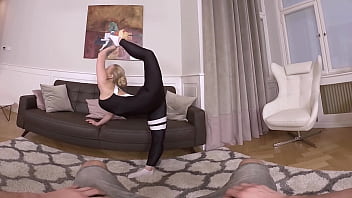 Preview 1 of Hd Pox - Alexa Flexy anus stretched in POV gymnastic