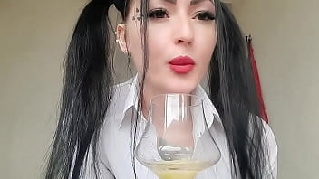 Preview 2 of Xxx Vido Up Basti - Sweet and delicious apple spit for the dirty boy. Open your mouth and enjoy an unforgettable cocktail from Dominatrix Nika.